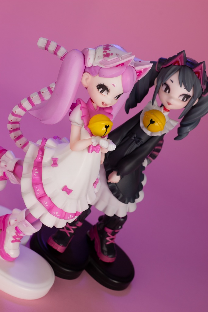 『ギジンデバイス』『黒猫』&『白猫』1/7