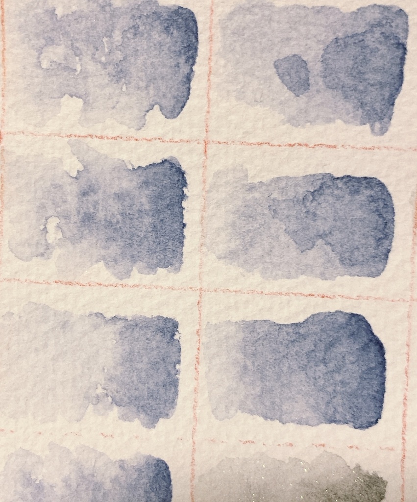 アッシュブルー