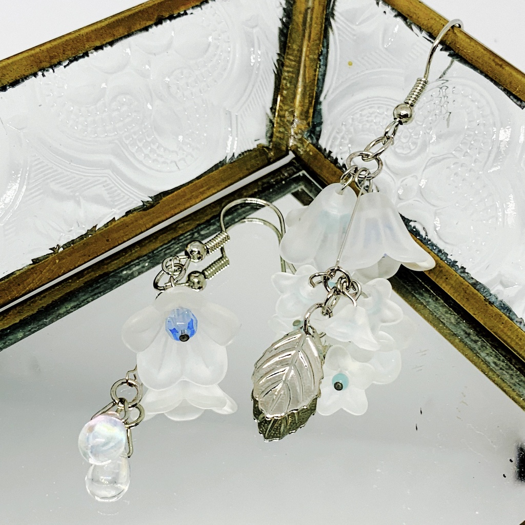 【束】ガラドリエルイメージピアス(イヤリング)