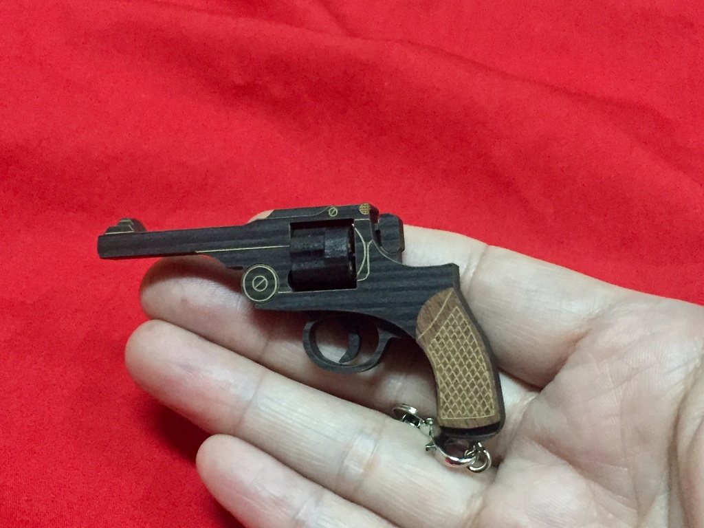 (17)二十六年式拳銃(風)ペンダントトップ