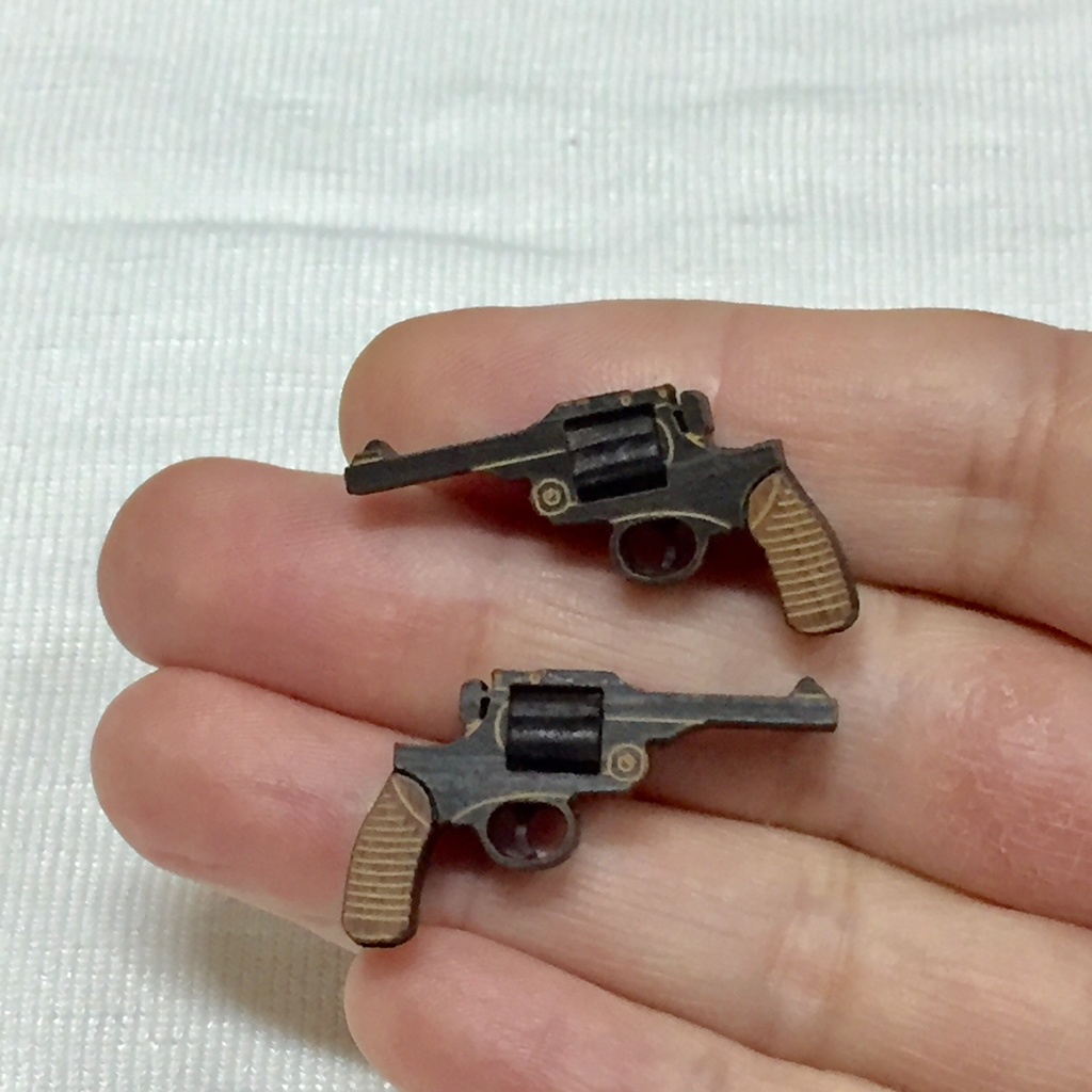 ミニチュア銃(二十六年式拳銃)