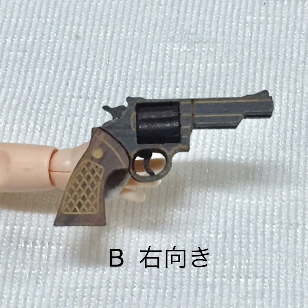 ミニチュア銃(S&W M19)