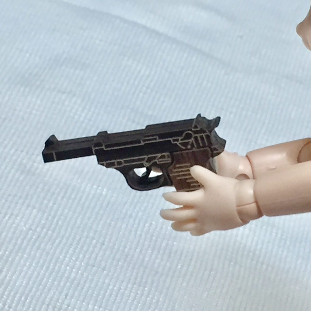 ミニチュア銃(ワルサーP38)