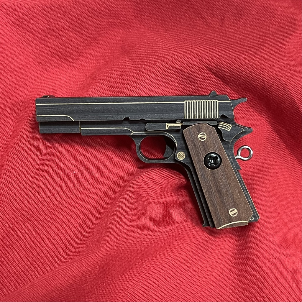 (11)コルトM1911(風)ペンダントトップ