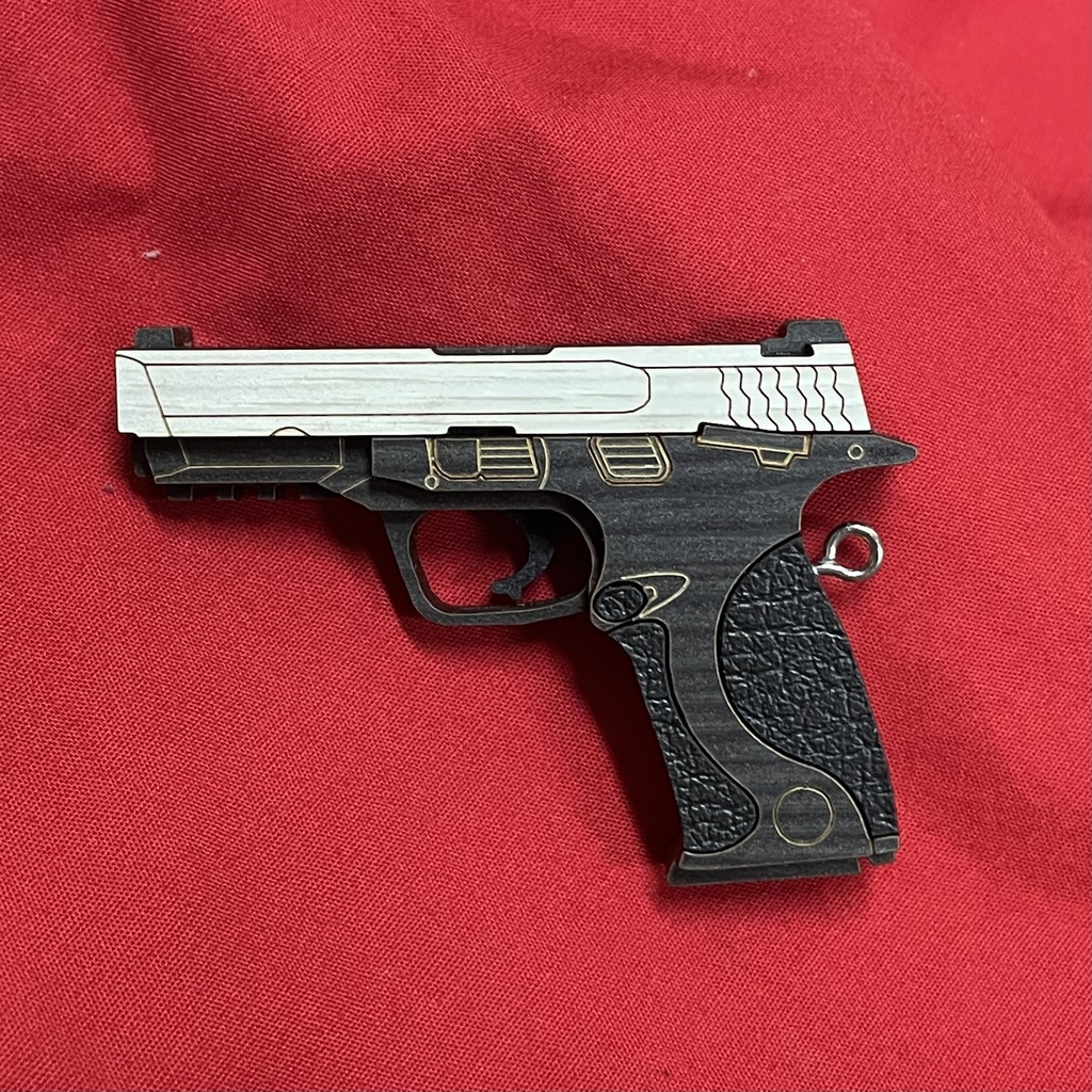 (46)S&W M&P9(風)ペンダントトップ