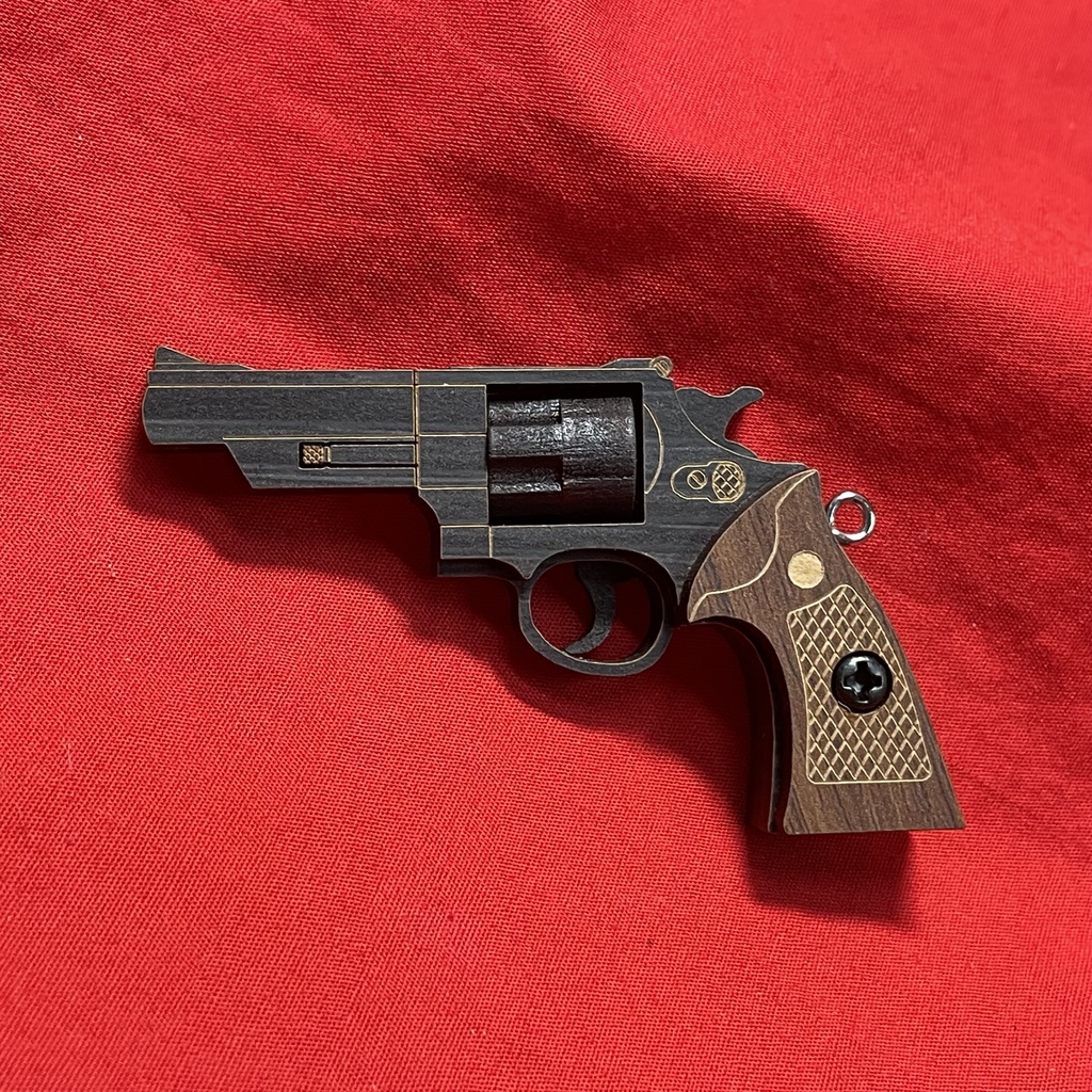 (59)S&W M29 4インチ(風)ペンダントトップ