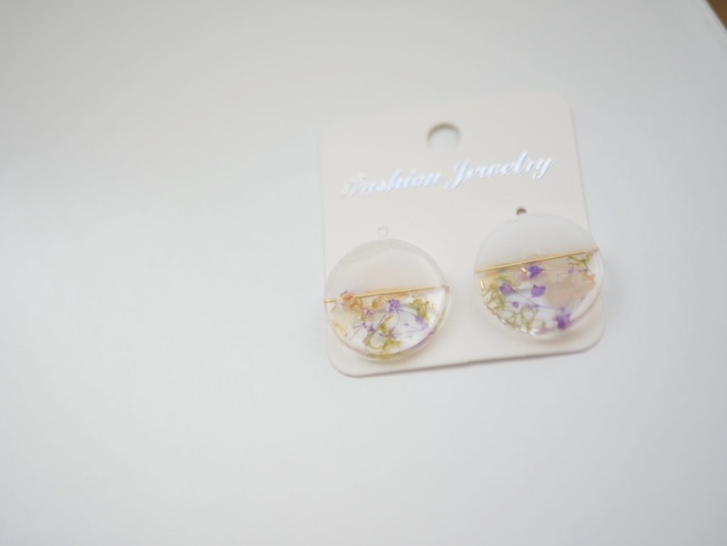 丸形ドライフラワーピアス/イヤリング