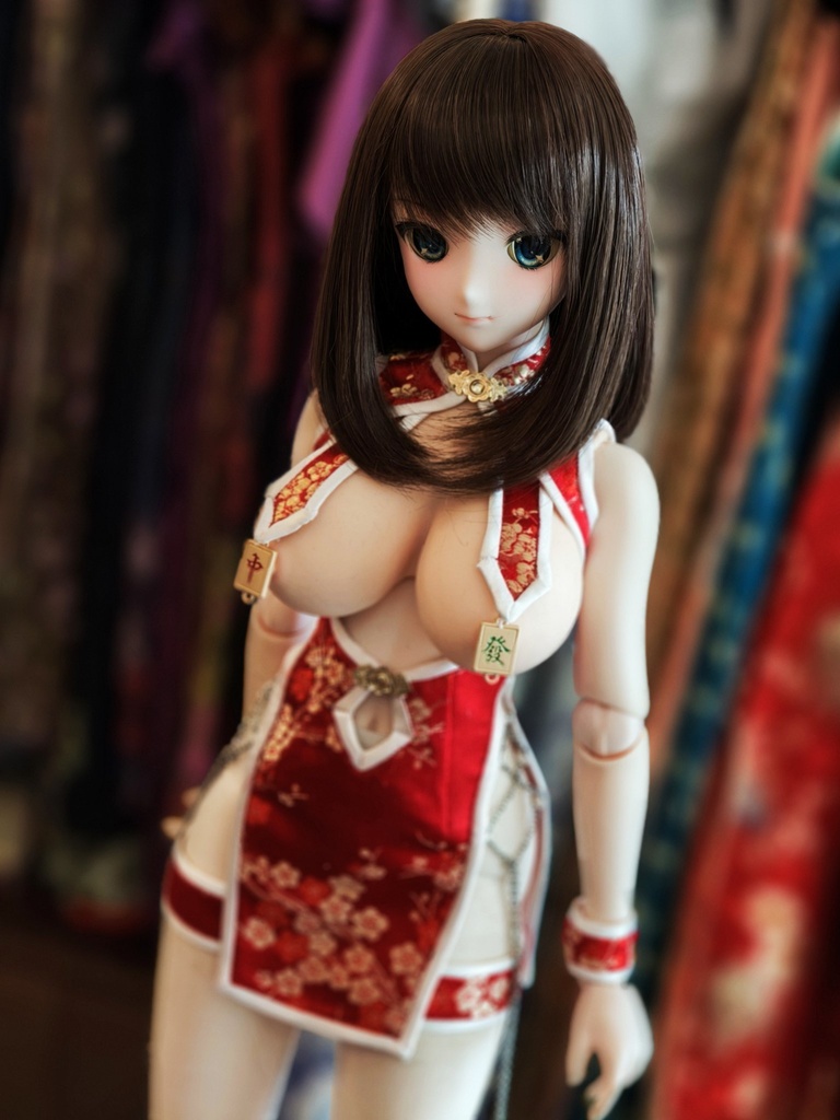 特製チャイナドレス（前垂れ取り外し可能）