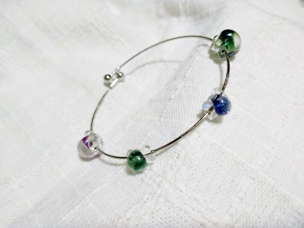 稲葉江イメージバングルブレス