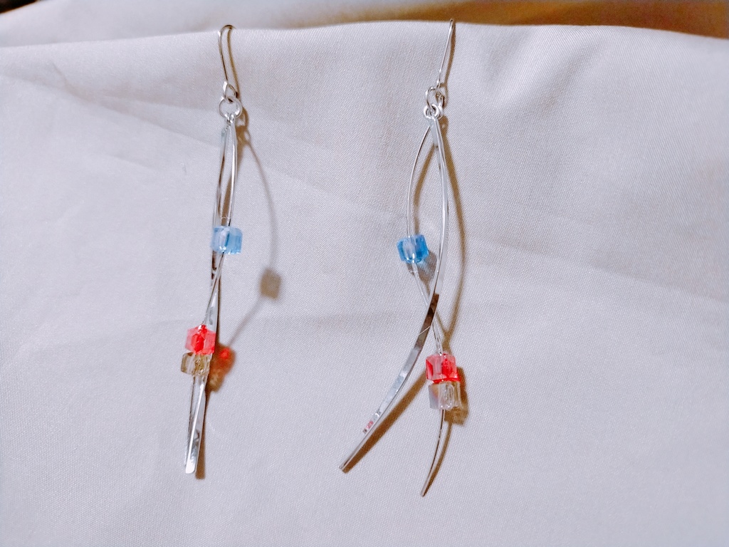 八丁念仏イメージピアス