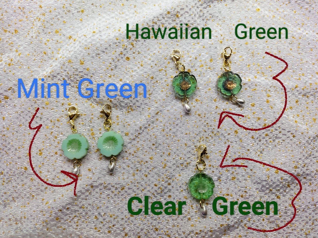 Hawaiian Green Charm