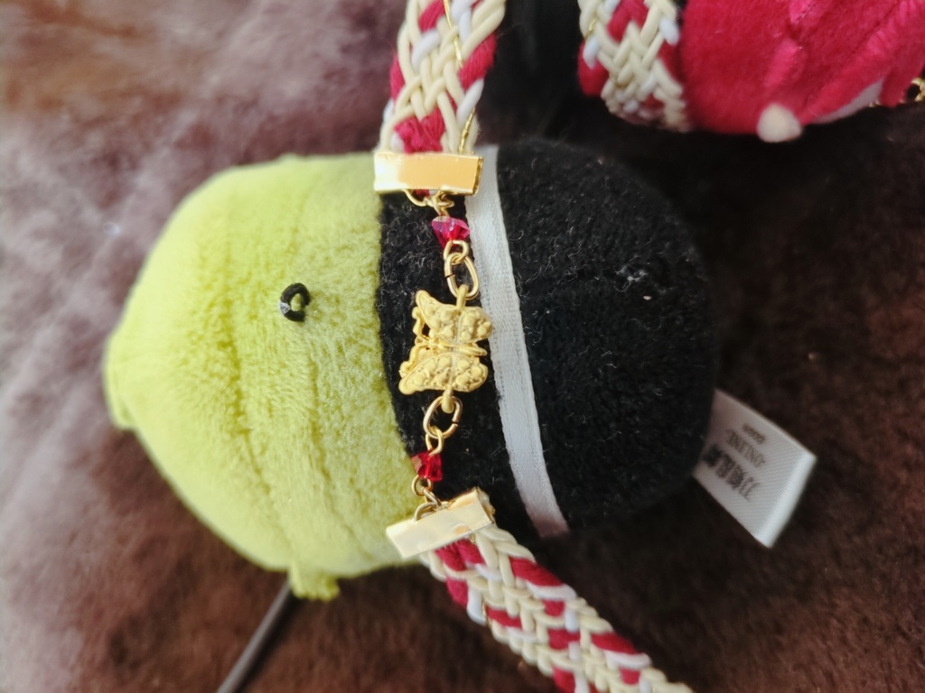 マスコットに巻き巻きするブレスレット 2種