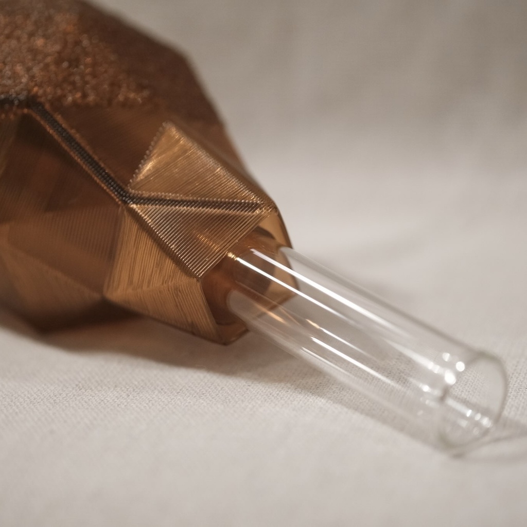 3D printed flower vase - facet type