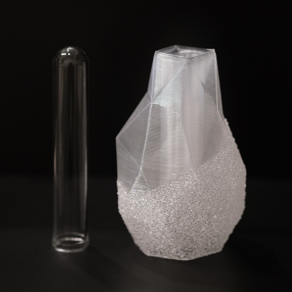3D printed flower vase - facet type