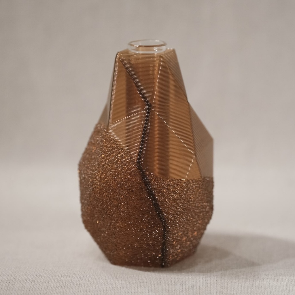 3D printed flower vase - facet type
