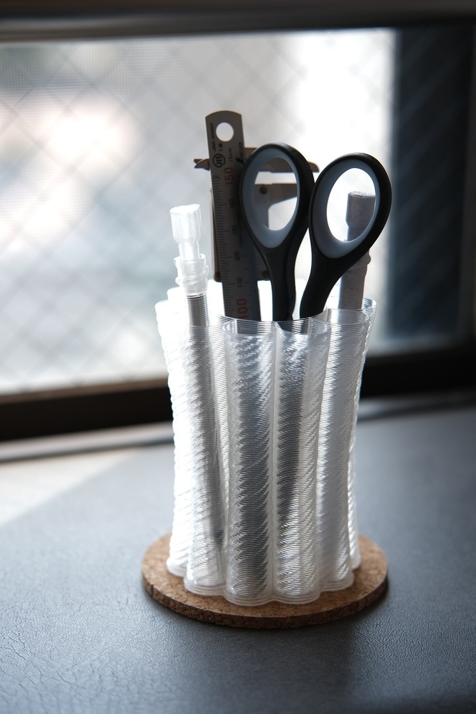 3D printed flower pen stand - type A