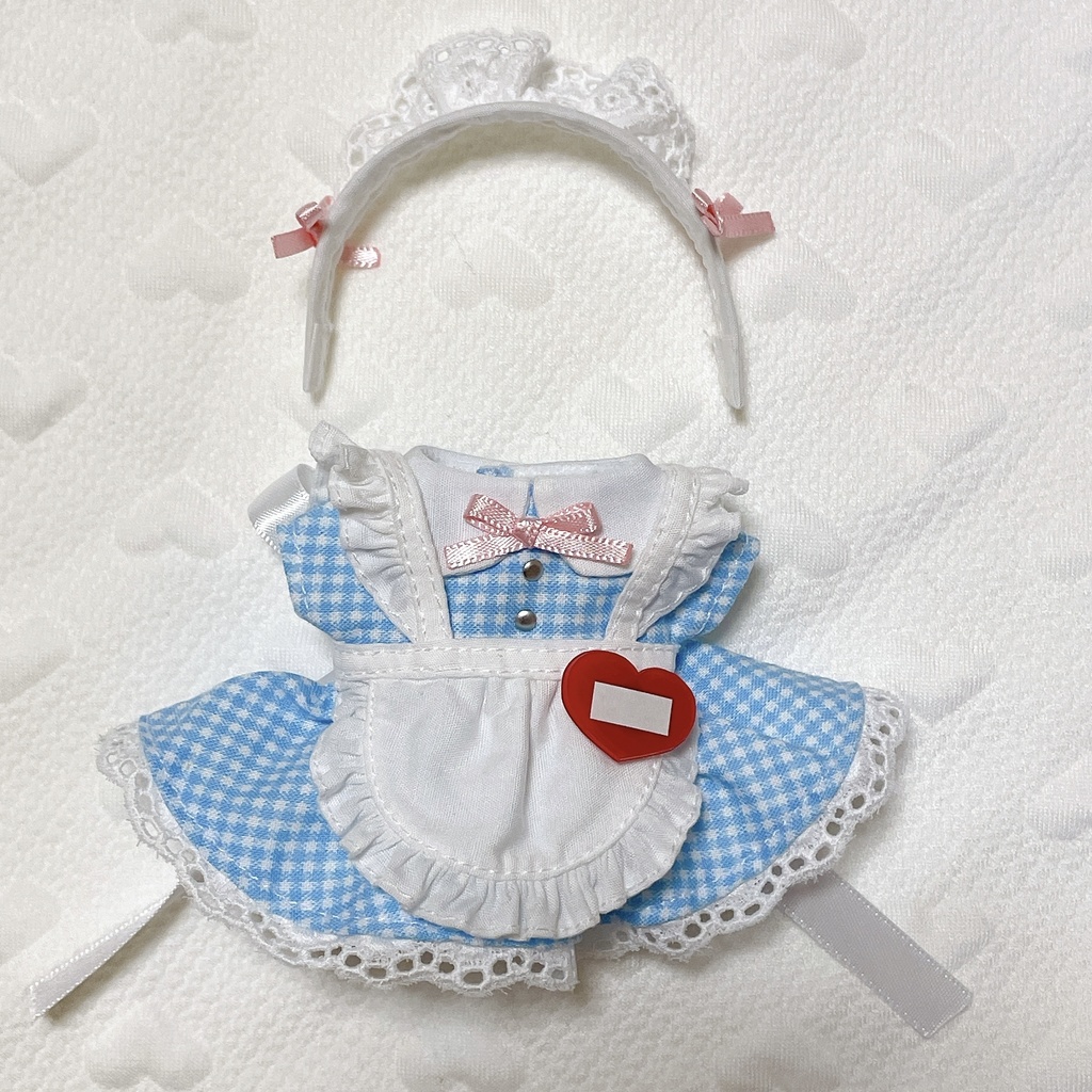 気まぐれカラーのメイド服