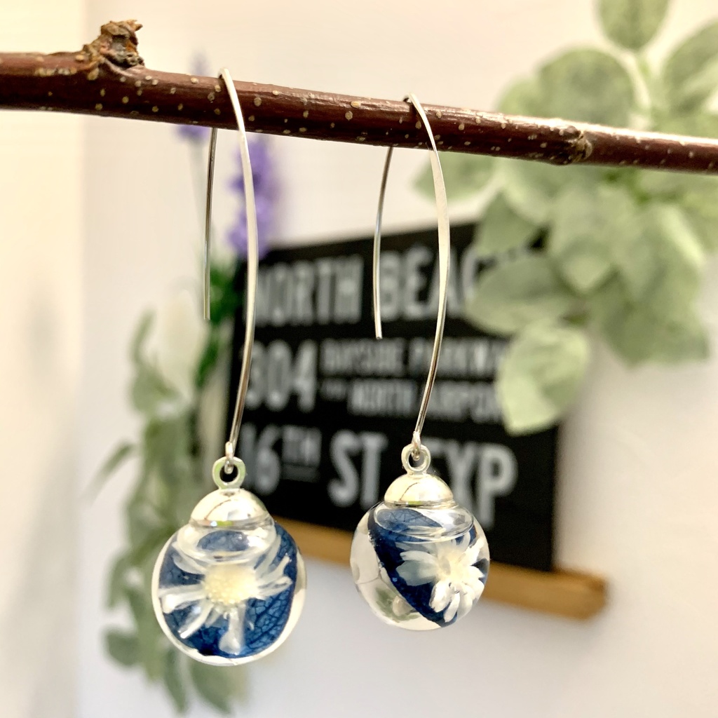 ハーバリウムピアス -DIVA-