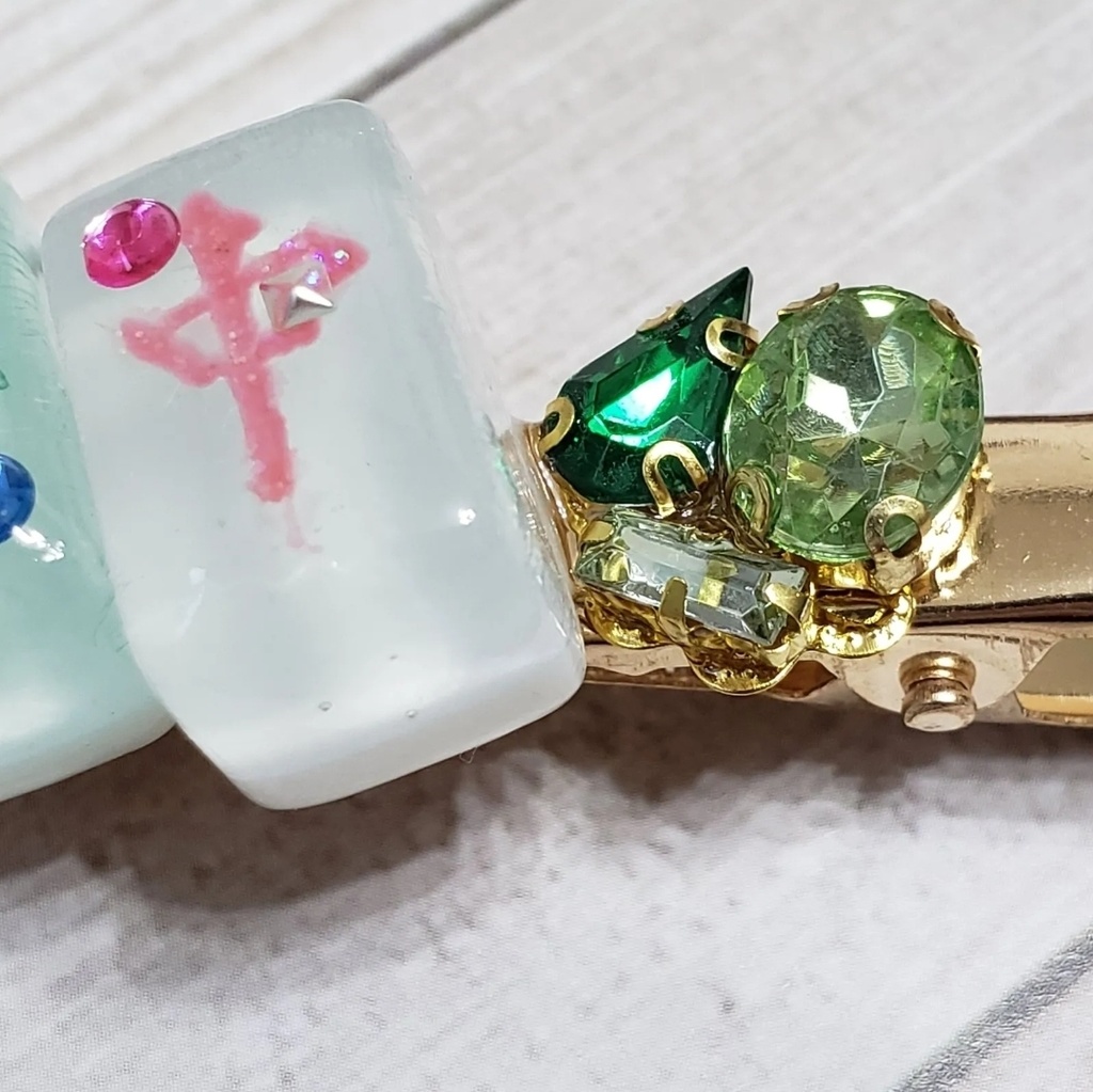 ミニ麻雀牌ヘアクリップ 【ぽん】