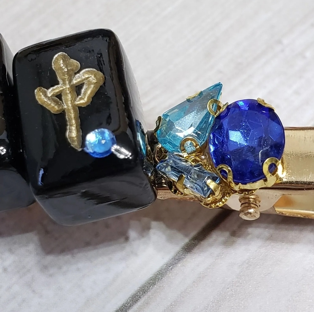 ミニ麻雀牌ヘアクリップ 【ぽん】