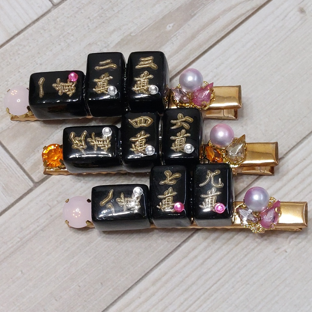 ミニ麻雀牌ヘアクリップ 【ちー】 ブラック