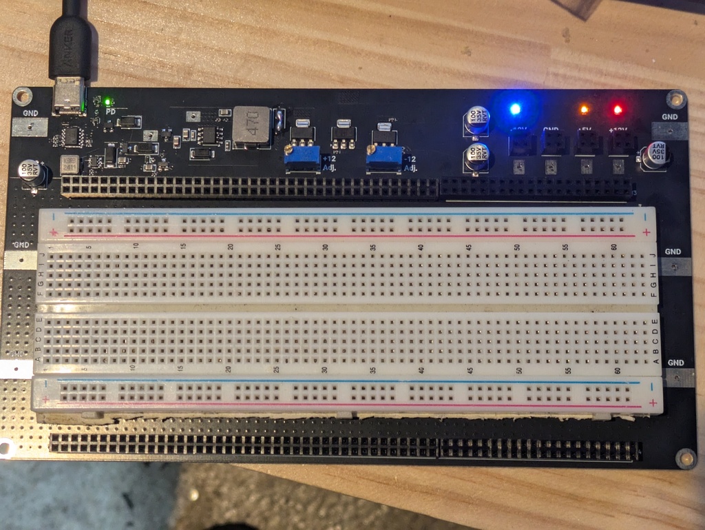 アナログブレッドボードベースさん