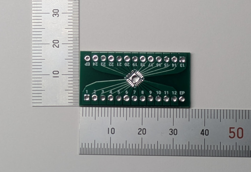 [BASEに移転しました]  大電流対応 パッド付き  4mm x 4mm VQFN-24  DIP変換基板 4枚セット
