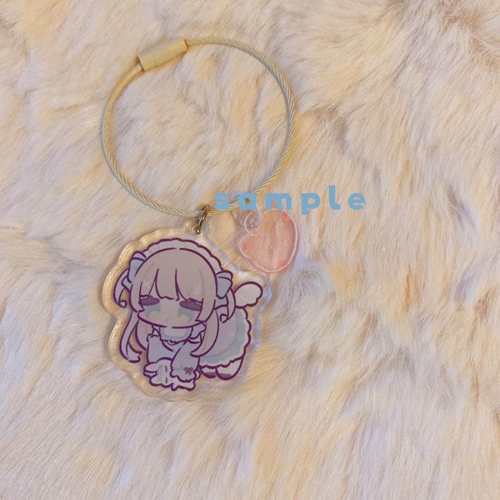 【準備中】手作りチャーム🐰付きアクリルキーホルダー(全2種)