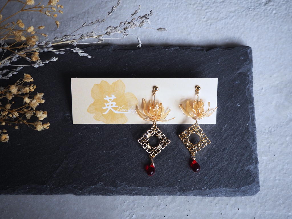 ー菊の花ー 一文字則宗 英 Hanabusa Booth ー菊の花ー 一文字則宗 英 Hanabusa Booth