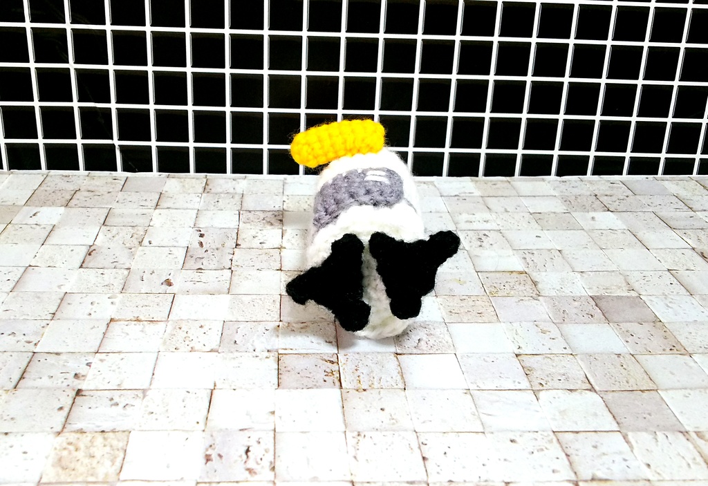 長い時を生きる手乗りツル