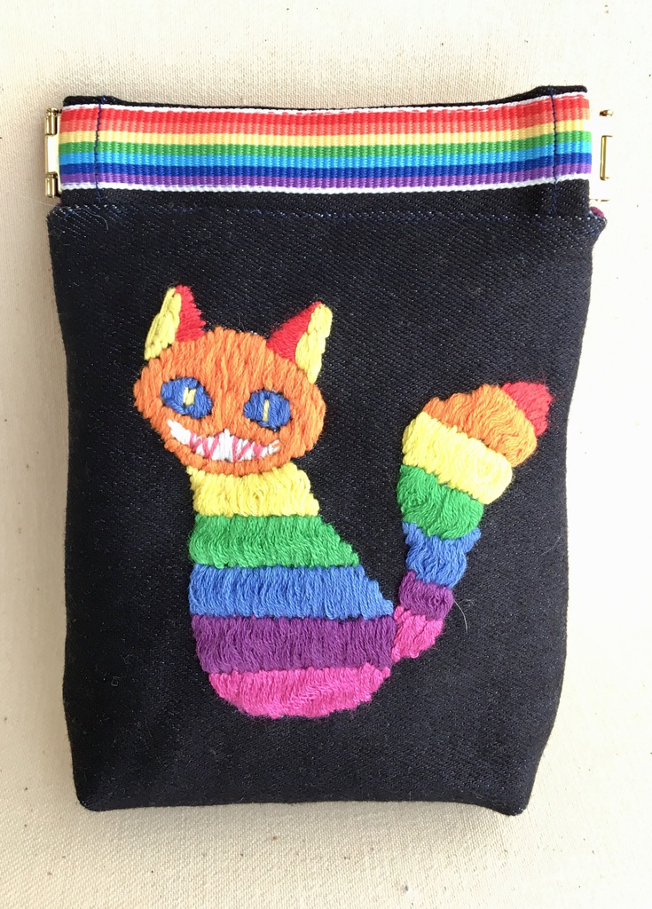チェシャ猫刺繍ポーチ 縦長デニムB