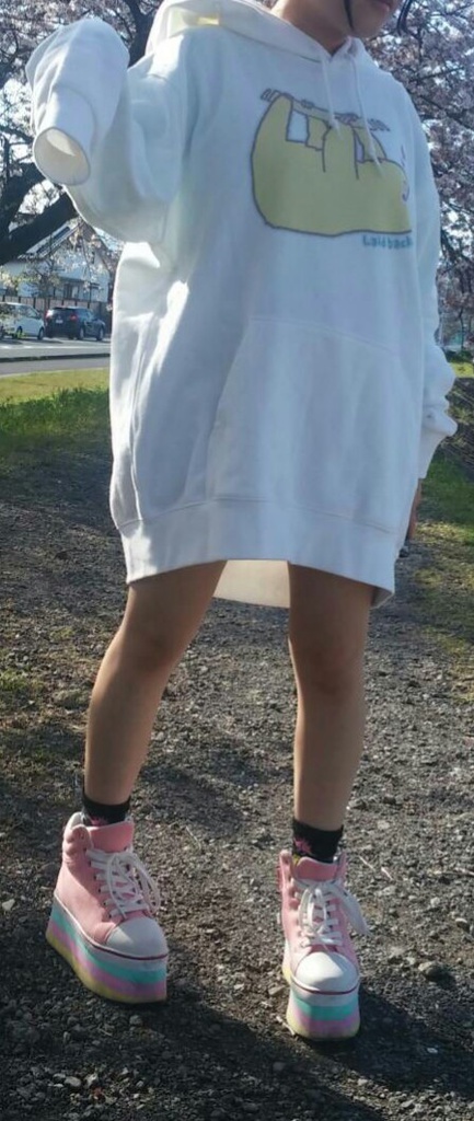 のんびりナマケモノパーカー(しろ)