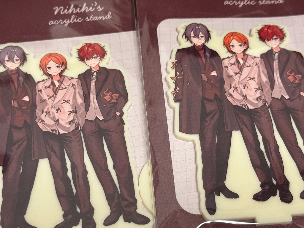 ニひひ 等身 アクスタ