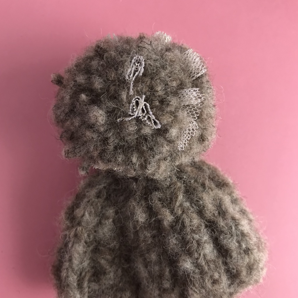 10cmぬい用ラメチュールポンポンのチャンキーニット帽(送料込)