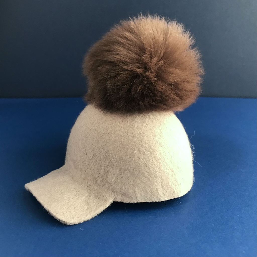 10cmぬい用ポンポンフェルトキャップ(送料込)