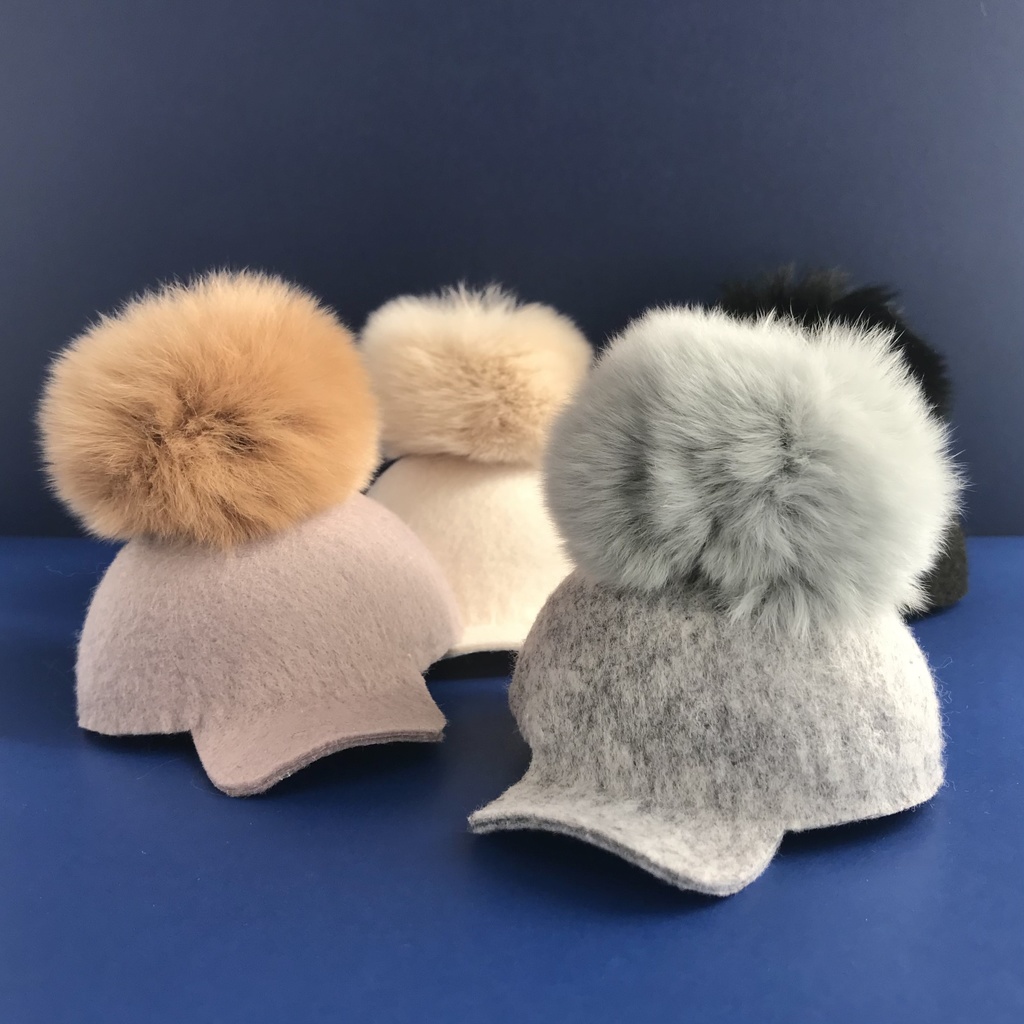 10cmぬい用ポンポンフェルトキャップ(送料込)