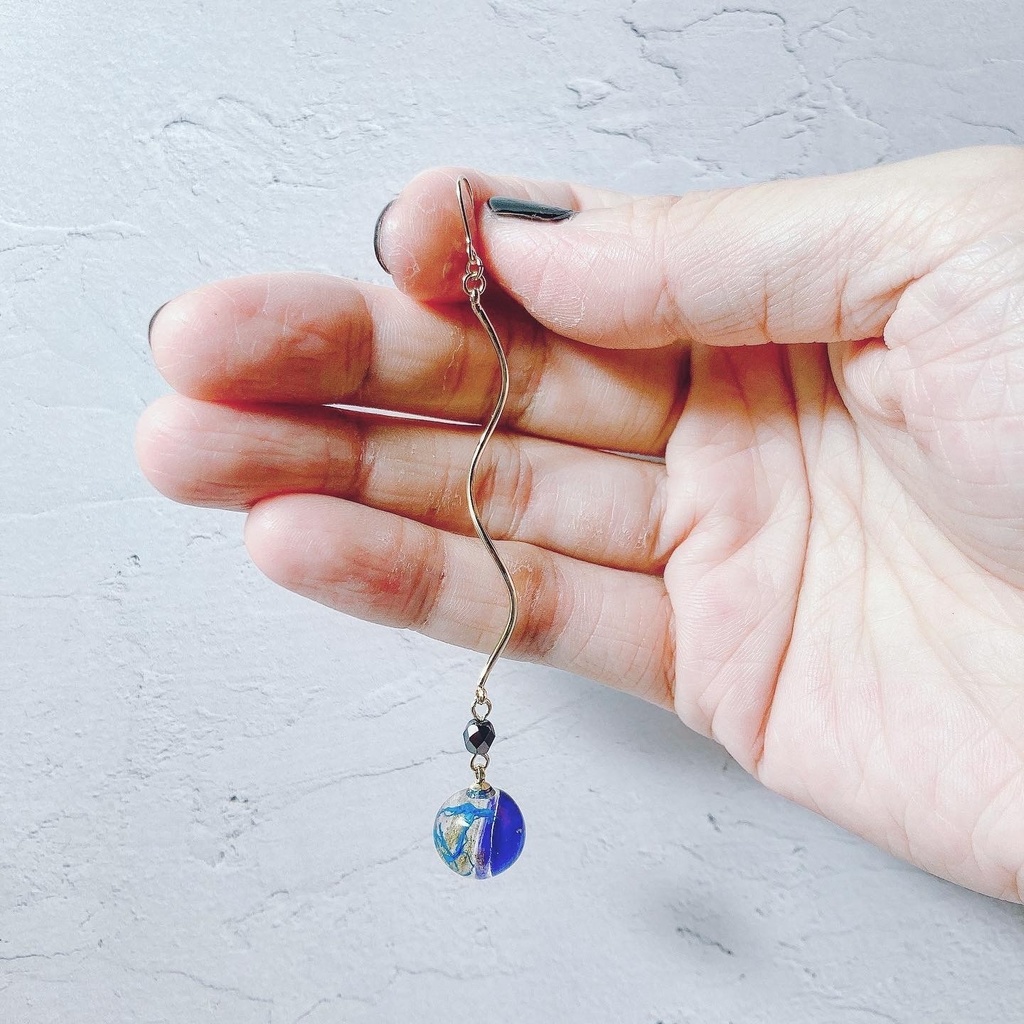 【生きてるピアス】惑星の心臓