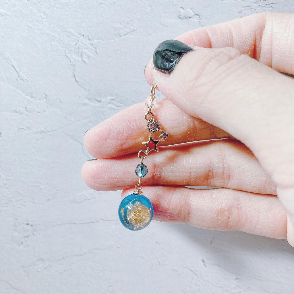 【生きてるピアス】金糸の心臓