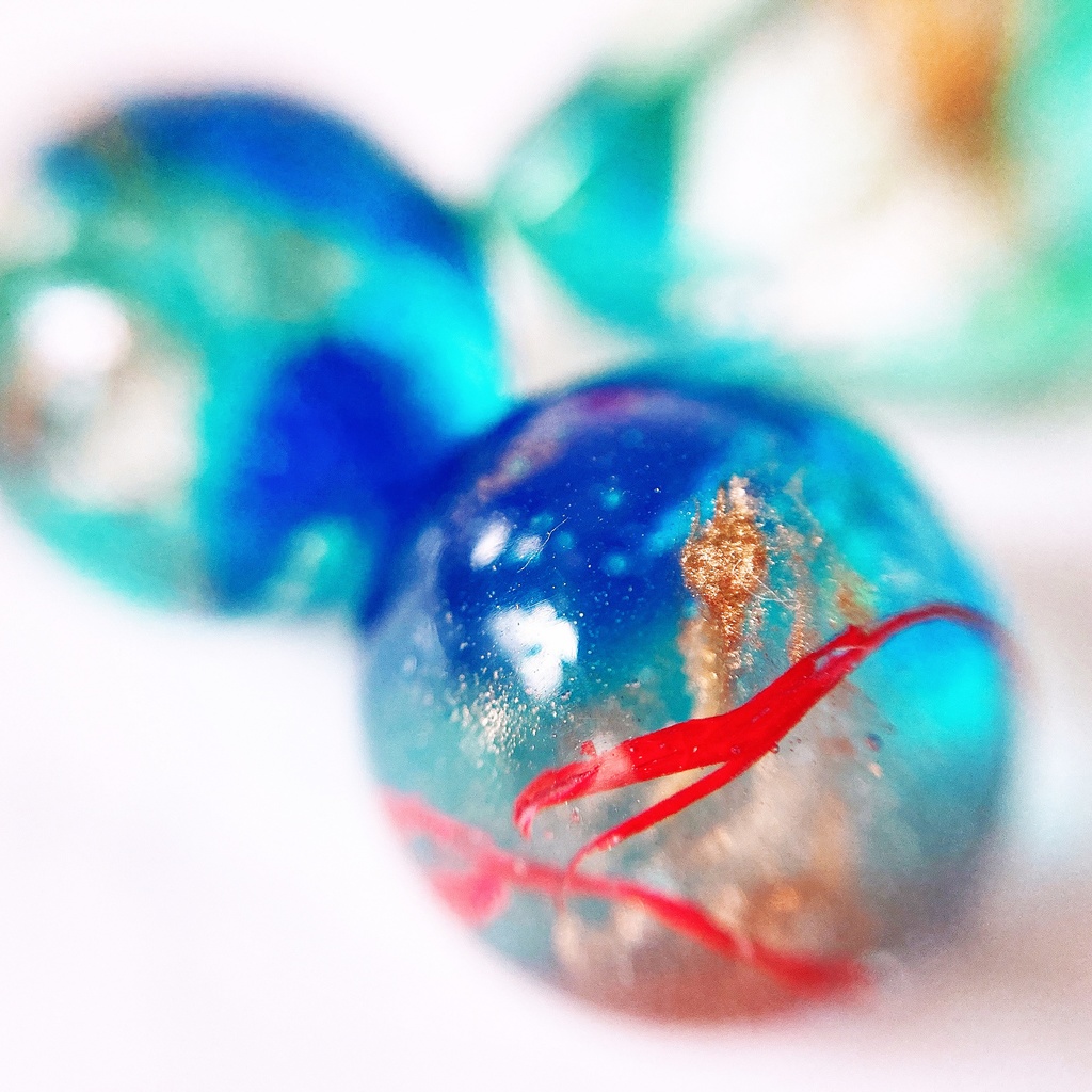 【生きてるピアス】赤の動脈