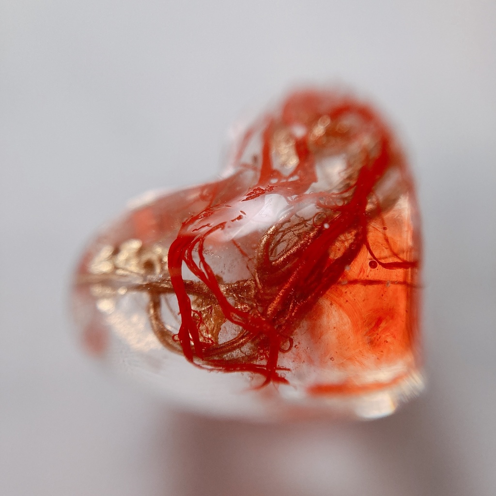 【生きてるピアス】愛の卵