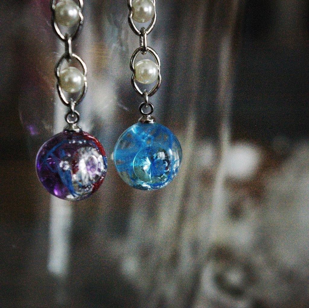 【六眼ピアス】五条先生モチーフ/六眼& 虚式茈