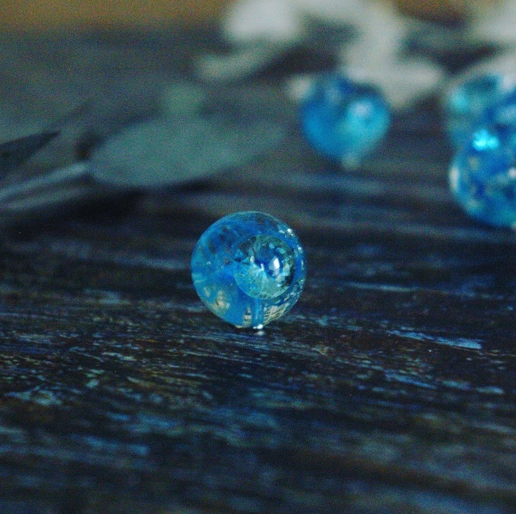 【六眼ピアス】五条先生モチーフ/六眼& 虚式茈