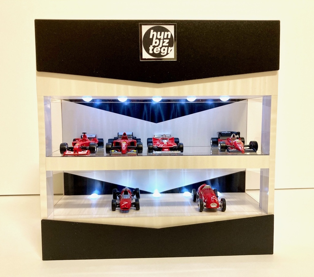 1/64展示10台可能・特殊WH&BK・2層式ディスプレーBOX /ネオジオラマ