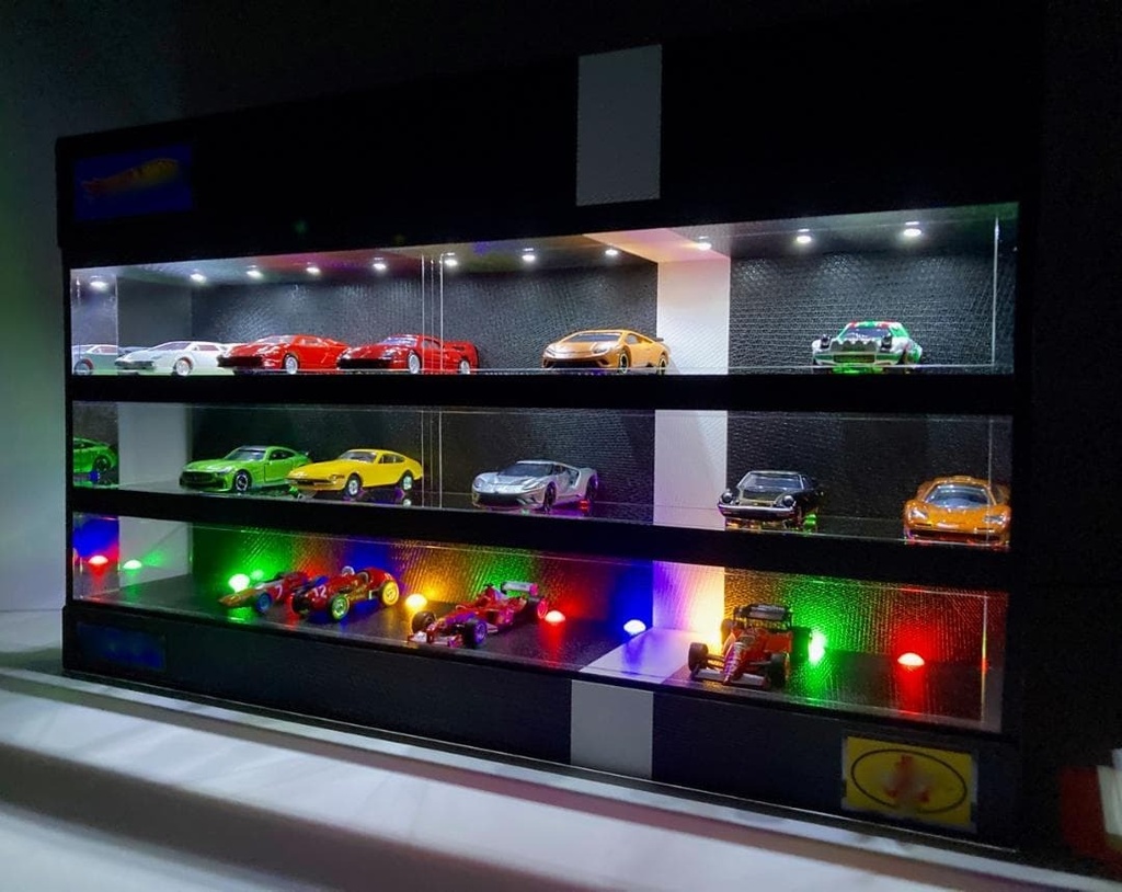 1/64展示30台可能・BK&WHライン・3層式ディスプレーBOX/ネオジオラマ