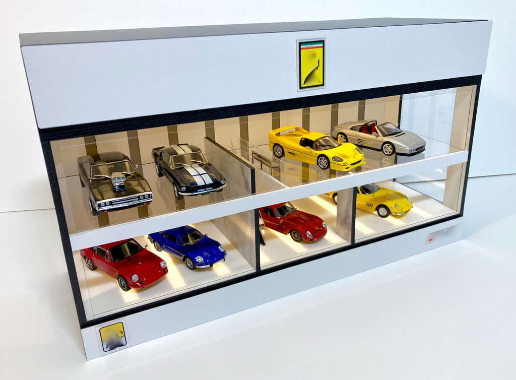 1/43・スリット照明、階段&ベンチ・2層式ディスプレーBOX / LED照明・スタイリッシュジオラマ・京商、ミニチャンプスなどに
