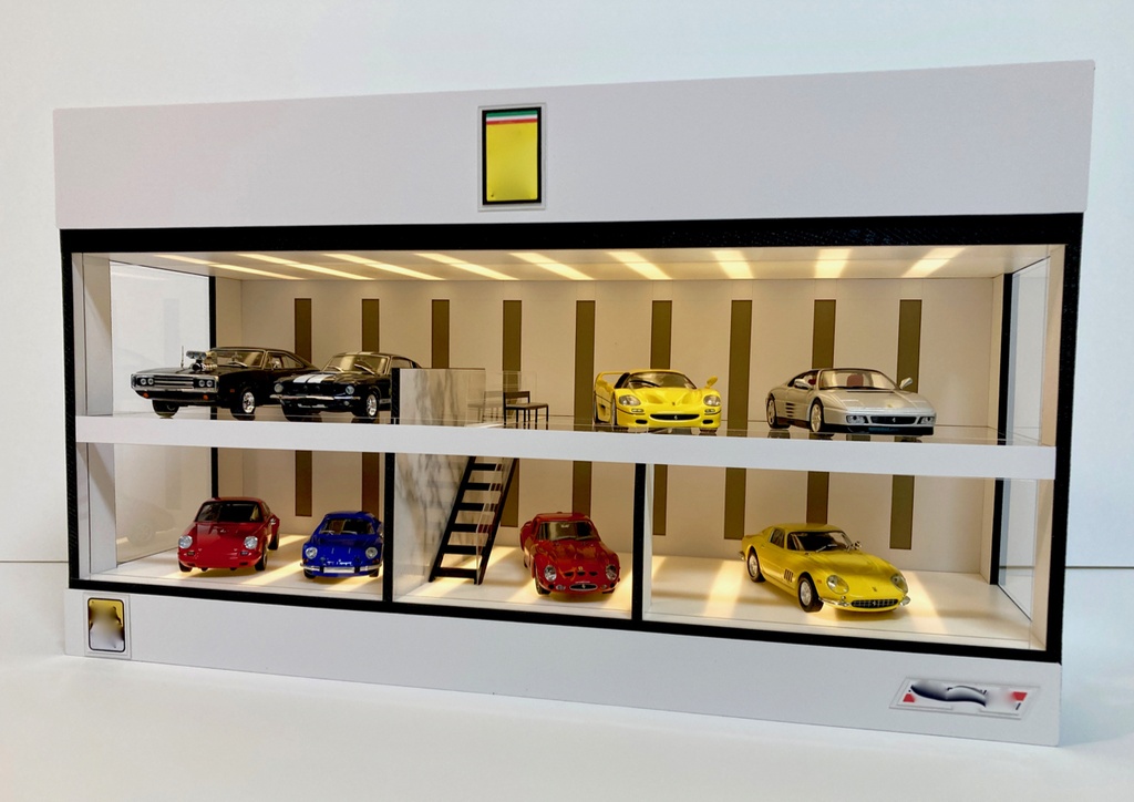 1/43・スリット照明、階段&ベンチ・2層式ディスプレーBOX / LED照明・スタイリッシュジオラマ・京商、ミニチャンプスなどに