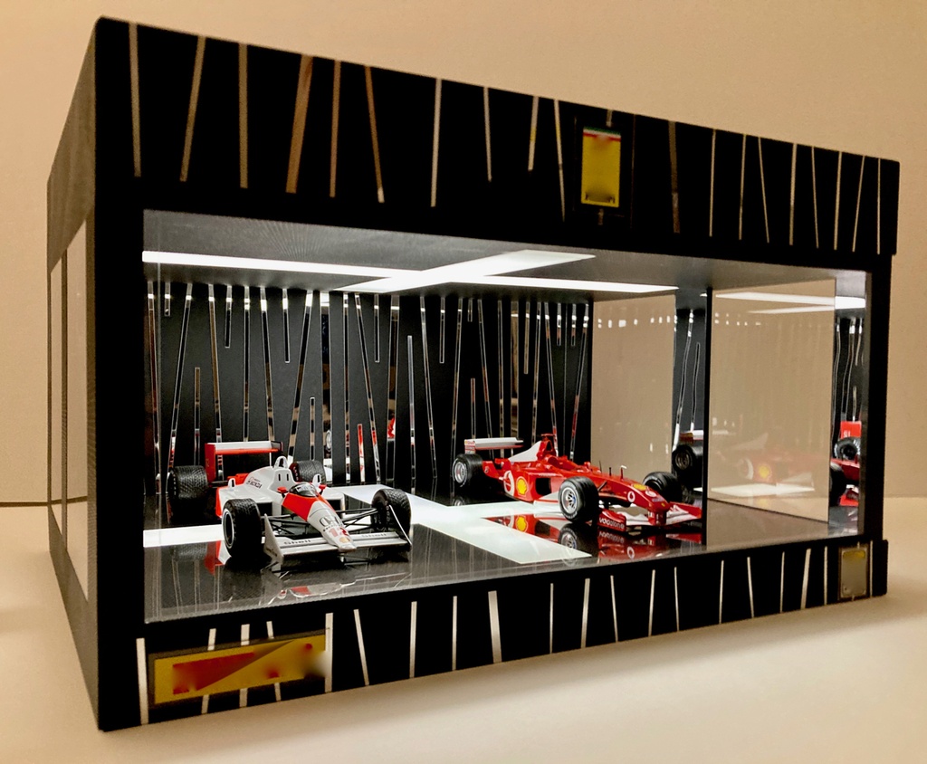 1/18展示2〜3台可・クロス照明・ディスプレーBOX / USB電源LED照明・ネオジオラマ・1/24、1/43、1/64、京商、オートアートなど