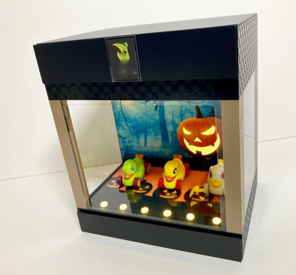 ハロウィン仕様・ディスプレーBOX / 壁面のカボチャが光る・スタイリッシュジオラマ・ホットウィール、京商、トミカ、フィギアなどに