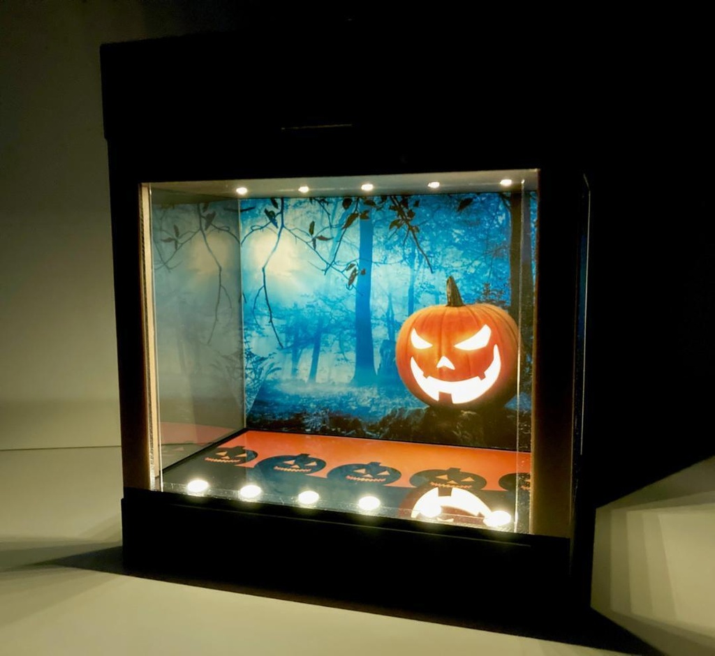 ハロウィン仕様・ディスプレーBOX / 壁面のカボチャが光る・スタイリッシュジオラマ・ホットウィール、京商、トミカ、フィギアなどに