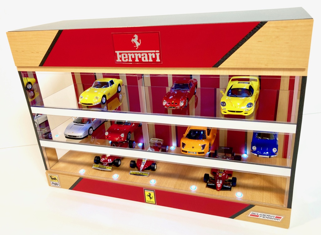1/43展示21台可能・メープル&RED・3層式ディスプレーBOX / 白色LED照明・スタイリッシュジオラマ・京商、ミニチャンプスなどに